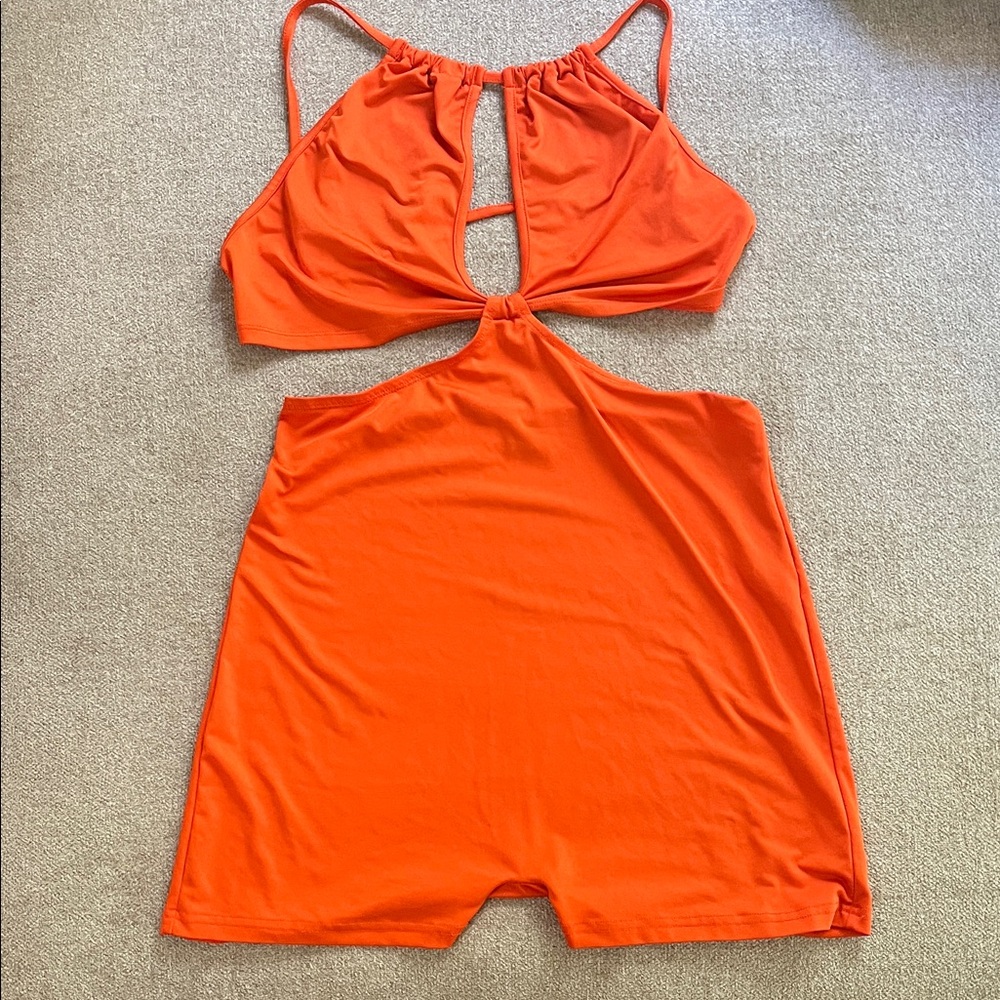 ❤️‍🔥 4 for $20 (bundle) SHEIN Bright Orange romper large